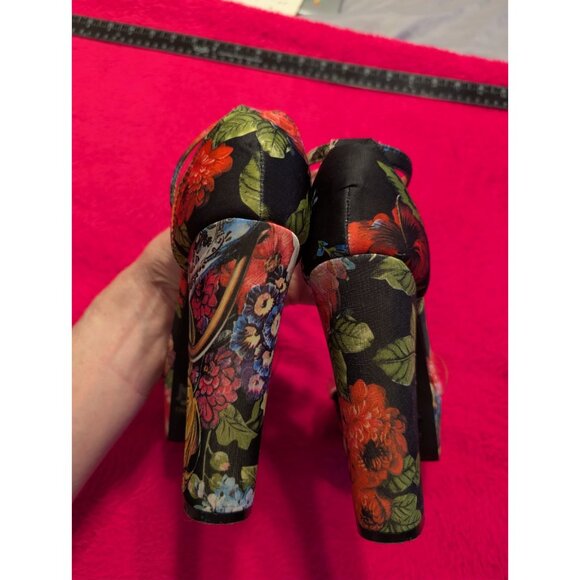 Chase & Chloe Cairo Floral Platform Heels Ankle Strap Clear Strap Size 8 - Picture 7 of 9